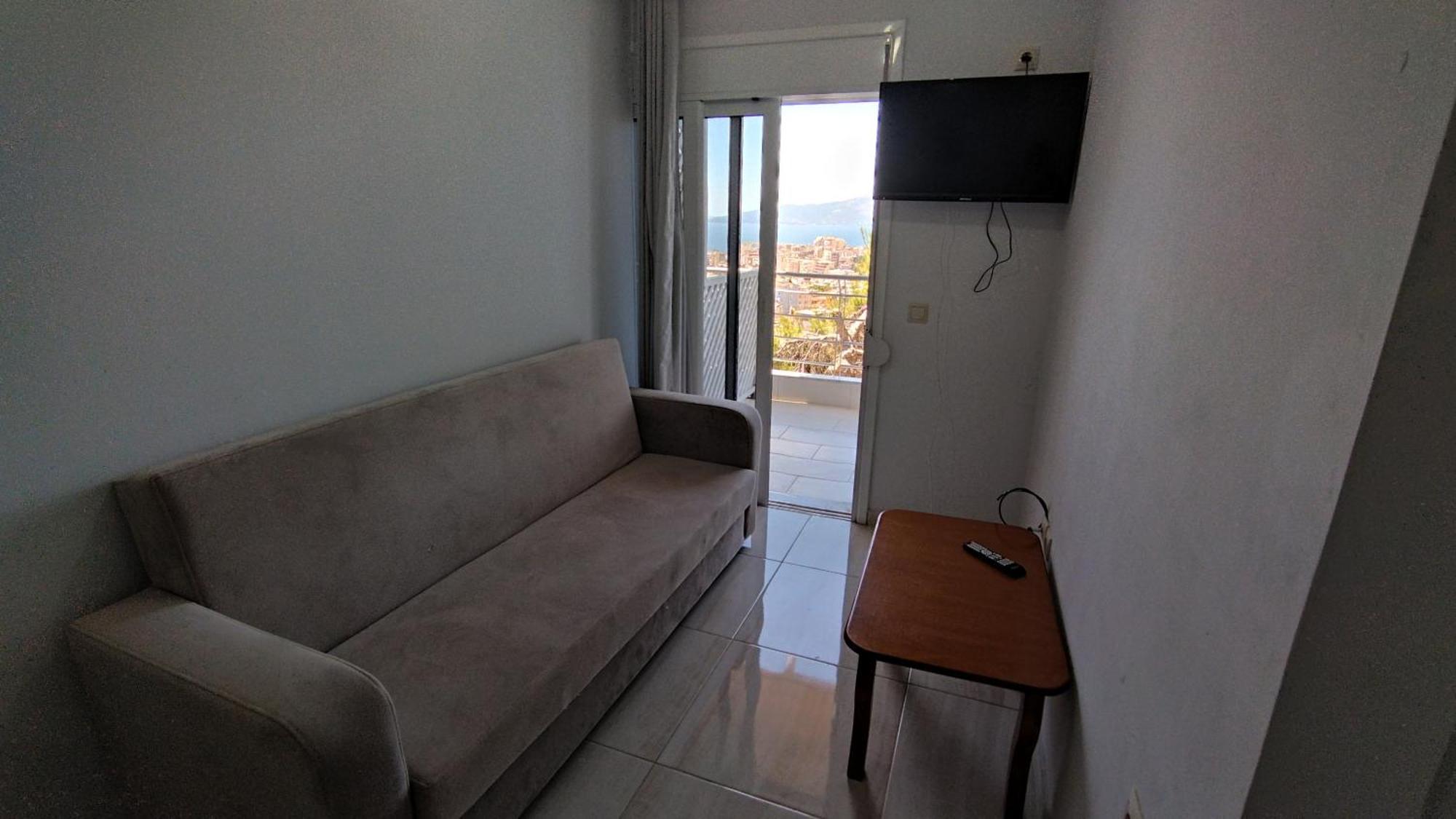 Apartments Eri Saranda Extérieur photo